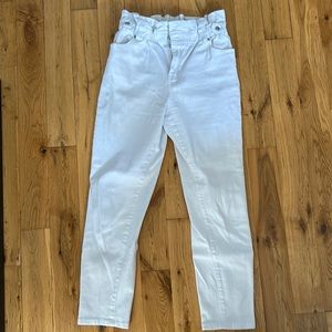 High waisted paper bag pants.